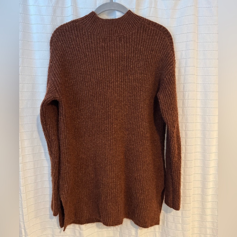 Old Navy Cozy Brown Knit Sweater - Picture 6 of 7